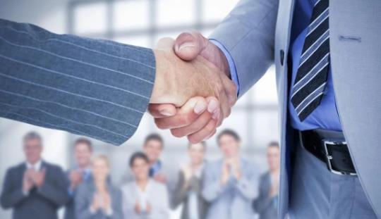 IT外包以專家顧問的身份進入企業(yè)，價值不言而喻